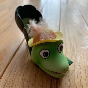 Willow Hall Fogurine - Chomp Chomp